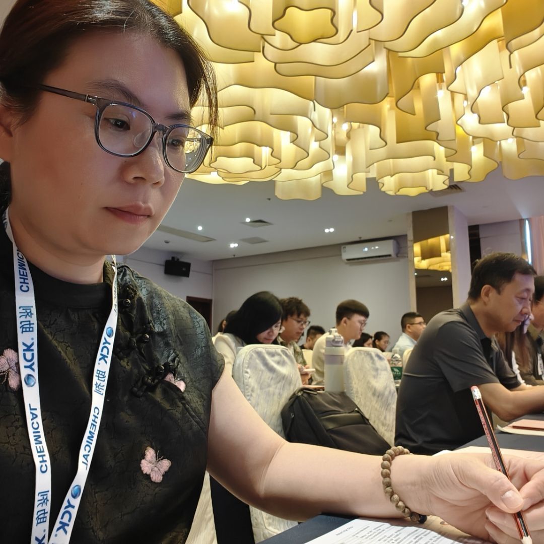 热烈庆祝2025年上海市粘接技术协会环氧专业委员会第二届学术研讨会举办
